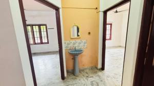 Empire Hostel