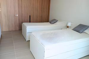 Lujo y privacidad, Vista y salida directa al mar