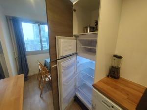 4 bedrooms, La Défense, 5 min walk to metro