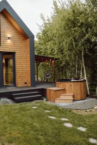 Czill-Lokum- klimatyczna chata w Beskidach z balią i sauną