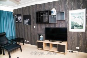 Eclectic gorgeous, modern 3 levels penthouse