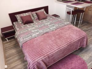 Cozy Smart Studio Apartment in a Closed Residential Complex Comfort Town КТ-11