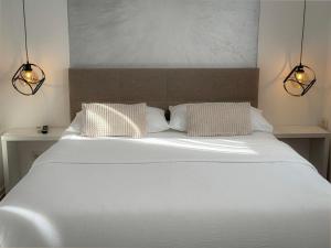 Queen Room room in Shangri La Mansion