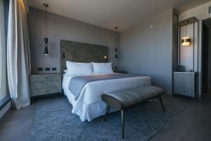 Hotel Cabo De Hornos