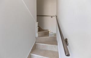 Stunning Apartment In Baska Voda