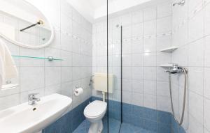 Stunning Apartment In Baska Voda