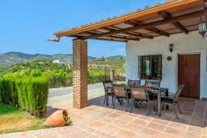 Villa Paraiso Dos by Villa Plus