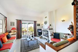 Villa Maisie by Villa Plus