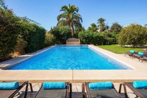 Villa Sortetes by Villa Plus