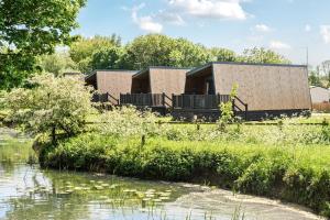 Starlight Skylight - Billing Aquadrome