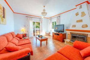 Villa Nadia by Villa Plus