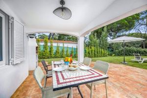 Villa Balaia by Villa Plus