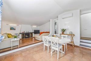 Villa Balaia by Villa Plus