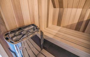 Beautiful Home In Den Ham With Sauna