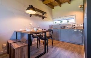 Pet Friendly Apartment In Nowecin