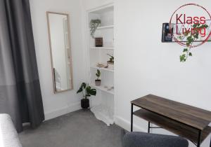 Mossend Apartment by Klass Living Bellshill