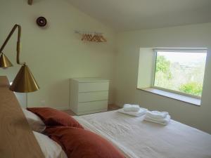 Maisons de vacances Maison Pernette, cocon d-evasion avec bain nordique : photos des chambres