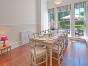 4 Bed in Coldingham CA256