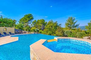 Villa Colombes by Villa Plus