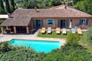 Villa Jas Fontaine by Villa Plus