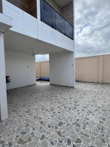 Casa 4 quartos, piscina privativa, 3 suíte geradeila smart tv ar-condicionado