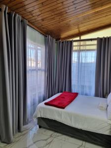 Ojongs Guesthouse Kraaifontein - Eikendel