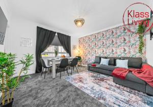 Oxford Apartment by Klass Living