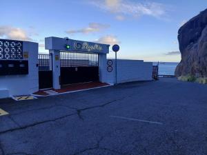 Apartamentos playa chica playa las gaviotas