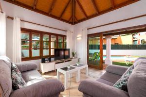 Villa Feliz Mar by Villa Plus