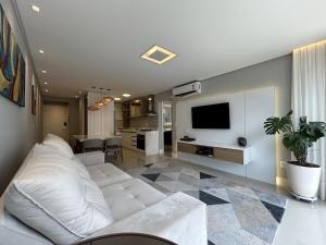 Ape Praia Brava, 500m beach, 2 spaces