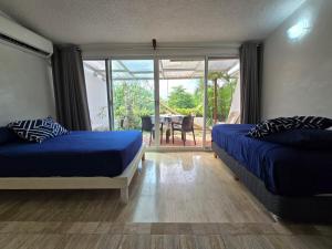 Frente al Mar y Terraza Privada