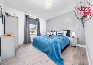 Sanderson Apartment by Klass Living Uddingston