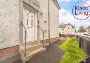 Sanderson Apartment by Klass Living Uddingston
