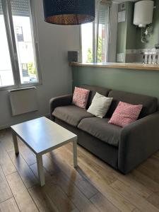 Charmant Studio proche de La Défense