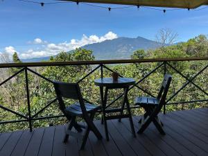 Cabaña con vista al volcán Barú