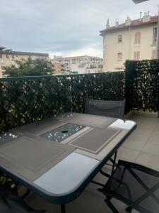 Superbe 2 pièces à 50 m de la Promenade des Anglais