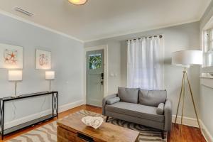 Come enjoy this charming newly renovated 3 bedroom 2 bath home in historic district o Fernandina