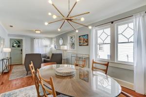 Come enjoy this charming newly renovated 3 bedroom 2 bath home in historic district o Fernandina