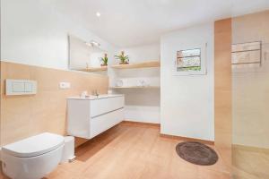 Villa Clavet by Villa Plus