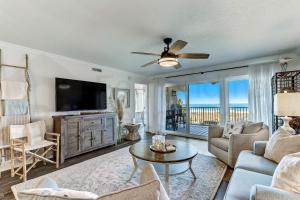Beautifully Renovated Condo in Small Complex. Relaxation comes easy here. One assigned parking - Campo di minigolf, Fernandina Beach