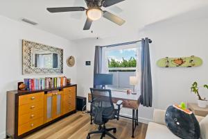 Near Ft Myers Beach Cozy fun 2BD - 4hvězdičkové hotely ve městě Fort Myers