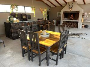 Paradise & Private Padel Court in Dinokeng Game Reserve