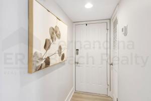 Remodeled 2 Bed/2 Bath, 3rd floor Oceanfront condo sleeps 5. Oceanfront balcony & pool. - Campo di minigolf, Fernandina Beach