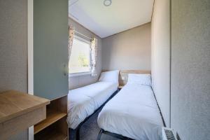 Willowbrook Hideaway - Billing Aquadrome