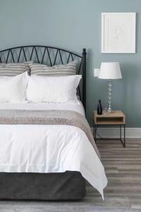 The Luxe on Exter Heights