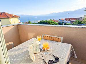Vola Vista Apartment - Magnificent sea view & big balcony