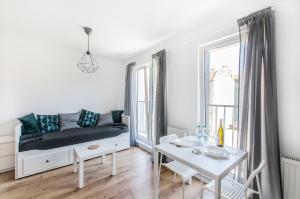 Grey Apartment! Cozy apartment for two!