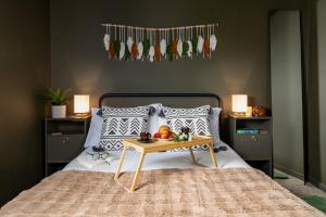 Private 3Bed-Parking-Sleeps5-By FabAccommodation