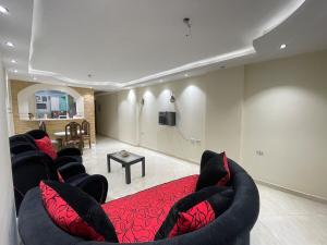 Hadayek Al Ahram 3B, WorkSpace, TV & WiFi