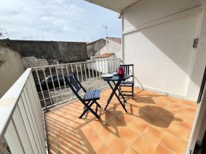 Résidence Le Vidourle - Studio 4 couchages au centre du Grau du Roi MAE-0973